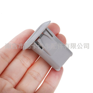 Clip de fixation du siège arrière Mercedes-Benz 2049230214 pour C180 C200 E260 E280 GLK - Product Image 1