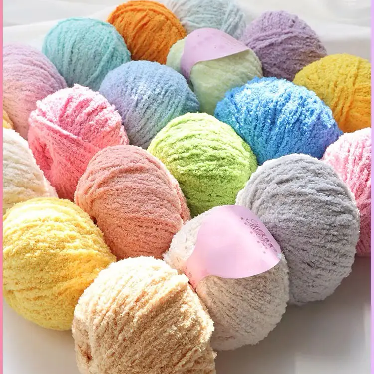 Bán buôn 3 ply Fluffy pushy nhung Chenille Fleece sợi cho tay đan Crochet thích hợp cho người mới bắt đầu