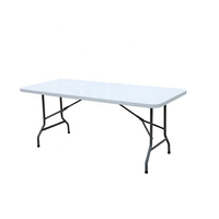 Tables pliantes rectangulaires d'extérieur en PEHD de 6 pieds – Vente en gros, plastique pliable économique pour hôpitaux et hôtels