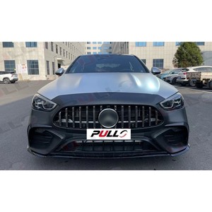 Kit carrosserie pour <span class=keywords><strong>Mercedes</strong></span> Benz Classe C W206 Année <span class=keywords><strong>2023</strong></span> Mise à niveau vers le modèle <span class=keywords><strong>C63</strong></span> AMG comprenant un pare-chocs avant avec grille - Product Image 1