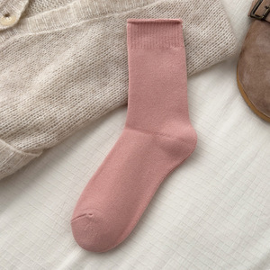 Haute Qualité Hiver Solide Couleur Coton <span class=keywords><strong>Chaussettes</strong></span> Femmes Épais Slouch <span class=keywords><strong>Laine</strong></span> Moyen Tube <span class=keywords><strong>Chaussettes</strong></span> - Product Image 5