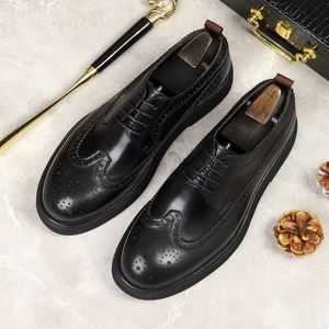 Chaussures habillées classiques italiennes noires à lacets en cuir de vachette de luxe de haute qualité pour hommes, idéales pour la vente en gros et les soirées. - Product Image 4