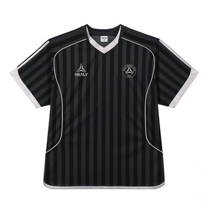 Maillot de football Healy Classic à rayures noires, léger, coupe ajustée, col original, style rétro, pour activités sportives en extérieur - Product Image 1