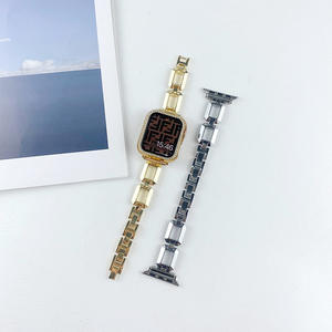 <span class=keywords><strong>Bracelet</strong></span> en métal de chaîne avancée de luxe <span class=keywords><strong>petit</strong></span> carré pour <span class=keywords><strong>Apple</strong></span> <span class=keywords><strong>Watch</strong></span> Ultra 46mm <span class=keywords><strong>Bracelet</strong></span> de <span class=keywords><strong>poignet</strong></span> en alliage pour Iwatch 9/10 bracelets de montre en métal - Product Image 5