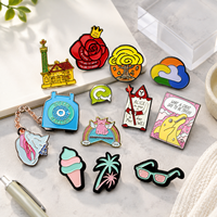 Personnalisez votre logo pour les épingles colorées Chrome Heart et les badges en métal personnalisés Pink Pin 2/3D