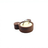 Boîte à bijoux en bois massif rétro de luxe YZ, boîte cadeau personnalisée avec logo, étui de voyage portable, petite boîte d'emballage pour bague de mariage, collier, boîtes en papier