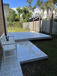 Chất lượng cao hiện đại WPC coextrusion <span class=keywords><strong>decking</strong></span> ngoài trời Patio hồ bơi <span class=keywords><strong>composite</strong></span> không thấm nước hạt gỗ kết thúc chống trượt - Product Image 3