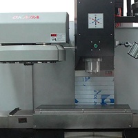 Fraiseuse verticale CNC de moyenne capacité XK7136, broche BT40, commande GSK, déplacement 900x400x500mm, approvisionnement direct usine, stable