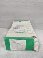 Stok Baru dan Asli di Gudang 140CPU67160 Hot Standby Controller PV:43 RL:54 SV:3.50 PLC