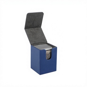 Étui à cartes en cuir PU FX Premium, coins carrés, portable et durable, pour 100 cartes à collectionner protégées, pour utilisation en jeu - Product Image 1