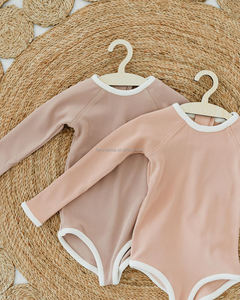 Traje Rashgard sostenible, venta al por mayor, Etiqueta Privada, estilo personalizado, lazo acanalado, traje de baño de una pieza, proveedores de verano, venta al por mayor - Product Image 2