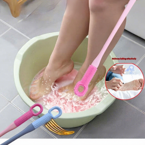 Cepillo de silicona mayorista de mango largo para pies, con cerdas suaves de goma para la zona de los dedos y el calzado, ideal para la ducha diaria. - Product Image 4