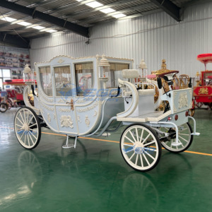 Calèche royale électrique classique pour mariage traditionnel, calèche électrique sans chevaux de luxe à quatre roues pour le tourisme - Product Image 3