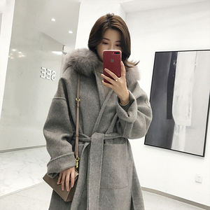 Cappotto in Cashmere Double Face da <span class=keywords><strong>Donna</strong></span> con Cappuccio Bordato in Pelliccia di Volpe, <span class=keywords><strong>Trench</strong></span> in Lana - Product Image 1