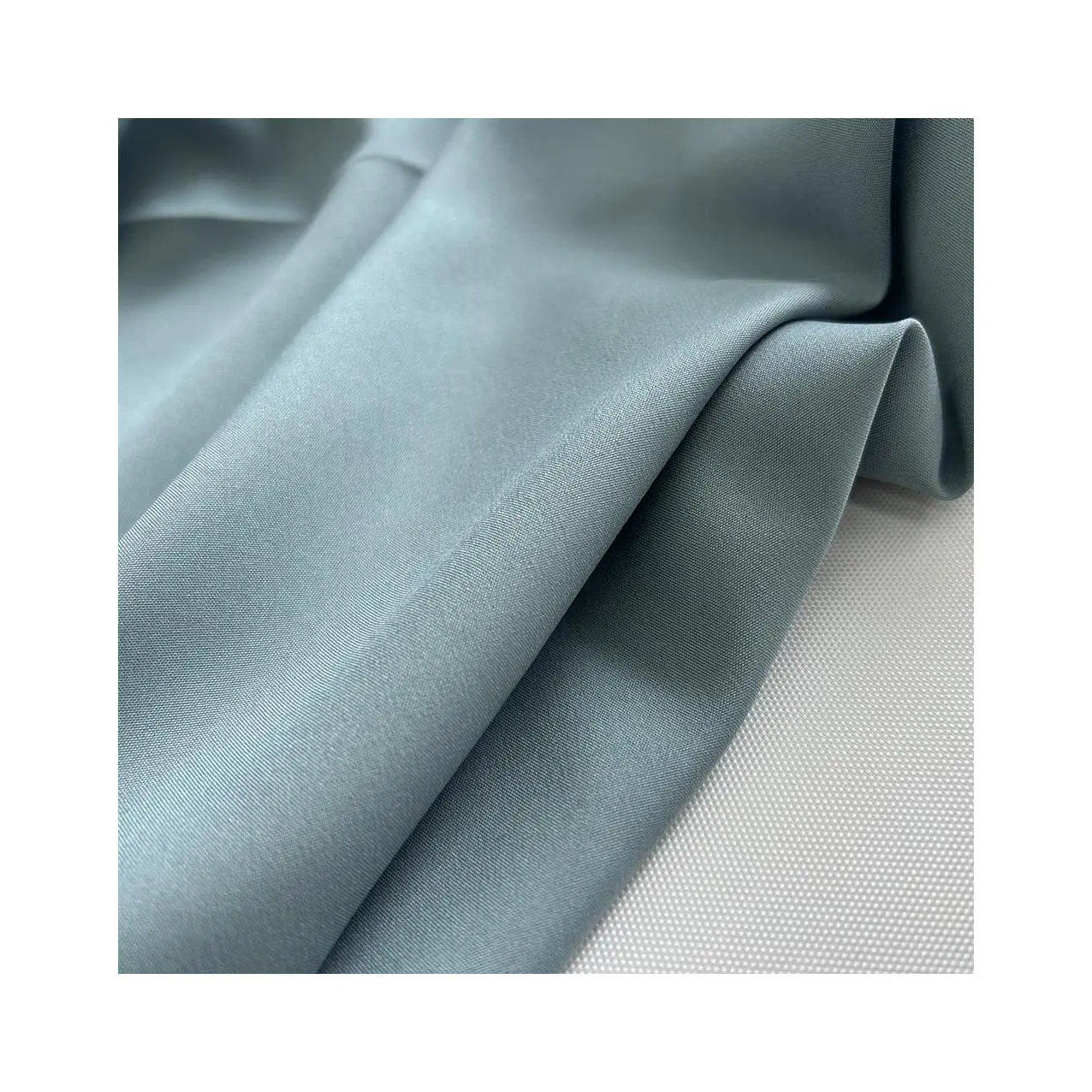 Hochwertig und guter Preis 50 D 75 D 100 D weiches und glattes 100% Polyester-Befäßung Ponge Stoffmaterial Textil