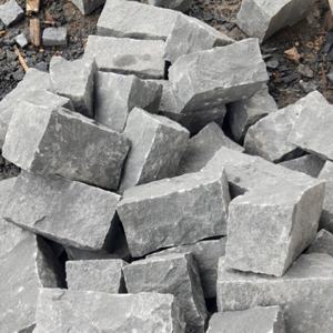 Grey Pink Yellow Granite Loose Lump Big Cube Stone for Wall <b>Covering</b> and Floor Application - Product Image 1