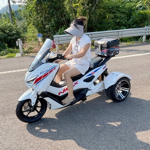 <span class=keywords><strong>Triciclo</strong></span> Eléctrico <span class=keywords><strong>Yamaha</strong></span> 60-72V, Scooter Eléctrico para Adultos/Motocicleta Eléctrica de 1500-2000W de Potencia, 50-60km/h, desde China - Product Image 1
