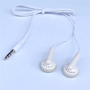 Auriculares desechables blancos, los más baratos, para autobús o avión, regalo escolar, uso único - Product Image 1