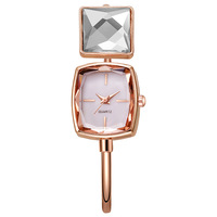 Montre Femme Nouvelle Tendance à Quartz avec Bracelet Perles d'Imitation, Style Niche, Idéale pour Étudiantes et Soirées – Prix Fabricant