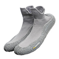 Chaussures de sport décontractées à semelle souple pour hommes et femmes, idéales pour l'intérieur, le squat, la course sur la plage et le saut