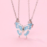 Collier aimanté papillon mignon pour femmes, mode coréenne, chaîne de clavicule insecte, bijoux pour meilleures amies, cadeaux pour couples