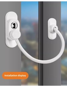 Cerradura de Seguridad Moderna y Duradera para Ventanas de Acero Tipo N/M, Ventanas/Puertas Abatibles, Instalación con Tornillos, Garantía de 1 Año - Product Image 5