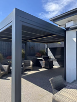 Pergola motorisée en aluminium avec logo personnalisé, télécommande, imperméable, pour extérieur, toit à lamelles, pavillons, OEM ODM