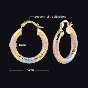Nouveau INS Style personnalité mode tempérament cuivre plaqué or coloré petit cerceau boucles d'oreilles bijoux brillants pour les femmes - Product Image 3