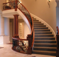 Escalier intérieur Optima 2026 en arc spiralé, décoration de villa de luxe moderne, en acier inoxydable et bois, respectueux de l'environnement