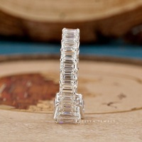 Elegante Anillo de Diamantes de Corte Esmeralda Cultivados en Laboratorio de Oro Sólido de 14K para Mujer, con Detalle de Halo Oculto, Acabado Pulido, Certificado IGI