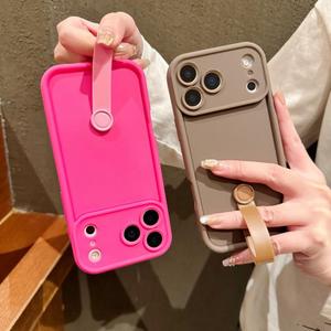 เคสโทรศัพท์มือถือกันกระแทก TPU สีสันสดใส 7 สี พร้อมสายคล้องข้อมือ สำหรับ 17Air 17 16 15 14 13 Promax - Product Image 3