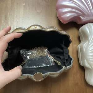 Bolso bandolera de moda para mujer, bolso de mano con cadena para el hombro, Concha acrílica para fiesta nocturna - Product Image 3