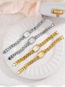 Reloj de Cuarzo con Cadena Trenzada Creativa, Pequeño y Cuadrado, Regalo Perfecto para las Fiestas para Mujer - Product Image 2