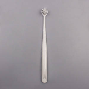 <b>Round</b> <b>Brush</b> Head Single Color Handle Toothbrush Soft Nylon Bristle Adult Oral Cleaning Home Use Manual Toothbrush - Product Image 1