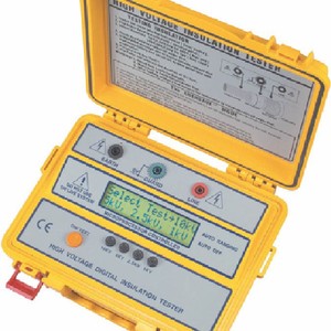 Mégohmmètre d'isolation haute précision 4104IN - Product Image 1
