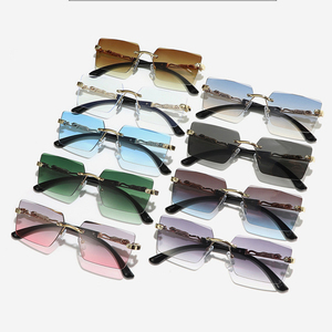 Lunettes de soleil rectangulaires sans monture pour femmes, monture en forme de tête de <span class=keywords><strong>serpent</strong></span>, verres dégradés, lunettes de soleil sans monture pour hommes, lunettes en métal de haute qualité populaires - Product Image 6