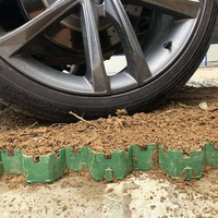 Grille en gazon pour voie de circulation pour parking, allée et stationnement de voitures, système de pavés en plastique HDPE perméable pour renforcement du gazon