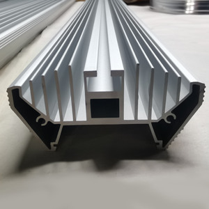 Perfiles de Aluminio 120x80mm Aleación 6063 Disipación de Calor Para Uso Industrial - Product Image 1