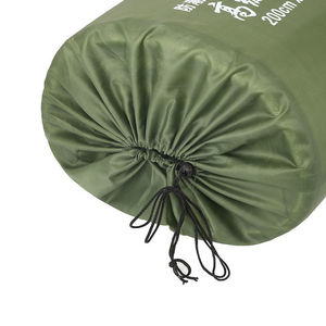 Tapis de pique-nique portable d'extérieur imperméable en feuille d'aluminium et PVC, rectangulaire, découpable, résistant à l'humidité, pour le camping et les pique-niques - Product Image 5