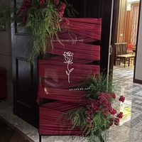 élégante plaque de bienvenue présentoir en or pour les signes de mariage présentoir en métal pour la présentation