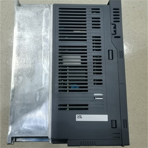 มิตซูบิชิ Fr-A840-00052-2-60 อินเวอร์เตอร์ปรับความถี่ 380 โวลต์ สามเฟส 750 วัตต์ ควบคุมแบบเวกเตอร์ สำหรับงานอุตสาหกรรมโลหะ - Product Image 3