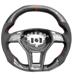 Volante in Fibra di Carbonio per Mercedes Benz Classe <span class=keywords><strong>C</strong></span> C200 C250 C300 <span class=keywords><strong>AMG</strong></span> W203 W204 W205 W211 S205 A45s 2012 2015 2016 2017 2018 - Product Image 1