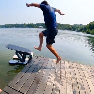 Kinma Inflatable Foil Launch pad mềm mại, an toàn, Trọng lượng nhẹ, và dễ dàng triển khai Dock Starter - Product Image 2