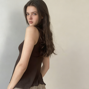 Débardeur court vintage américain délavé à col en V pour femme, couleur unie, avec détail de nœud, drapé et fluide, style décontracté - Product Image 3