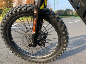 Vélo électrique tout-terrain à pneus larges 26"x4.0, moteur 48V 3000W, batterie EBike, modèle très demandé - Product Image 5