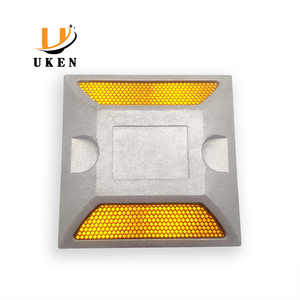 Reflector de Seguridad Vial Reflectante de Aluminio, Marcador de Pavimento Metálico Elevado, Swareflex, Tachuela Reflectante Tipo Ojo de Gato - Product Image 1