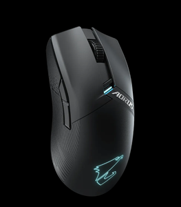 M6 Right-handed 2.4GHz Wireless Gaming <b>Mouse</b> With Optical Tracking <b>USB</b> Interface and Backlit Style Stocked 2.4GHz Wireless - Product Image 3