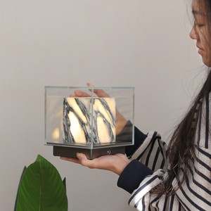 Lampe de table tactile en marbre, LED, fonctionnant sur piles, portable, décorative, pour salon, chambre, veilleuse - Product Image 4
