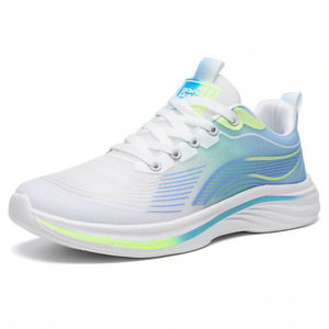Zapatillas deportivas casuales ligeras y cómodas para hombre, transpirables, con suela suave y versátiles para correr, verano 2026 - Product Image 5