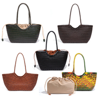 Personnalisé en cuir véritable tressé Vintage peau de vache à la main chevrons tissage panier sac à main vacances à la mode chaînes lettre